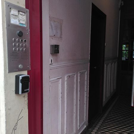 Little Studio In Paris Сент-Уен Екстериор снимка
