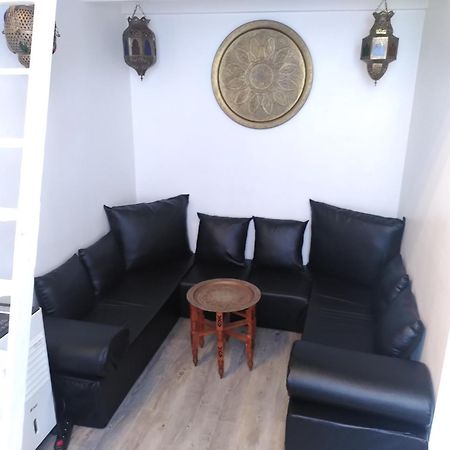 Little Studio In Paris Сент-Уен Екстериор снимка